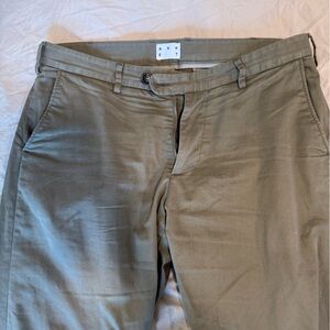Men’s ASKET Chinos